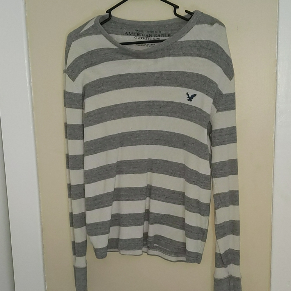 American Eagle cotton shirt